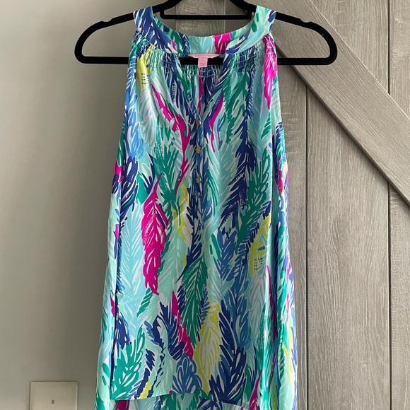 Lilly Pulitzer Tops - Lily Pulitzer 100% silk top. EUC.